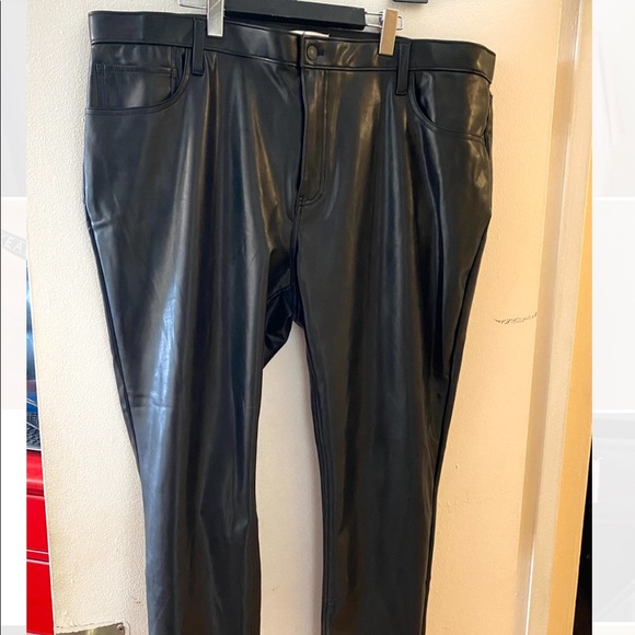 ABERCROMBIE: Leather pants - Picture 2 of 3